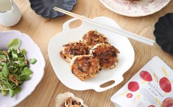 なつめ レシピ『 鶏肉 と ひじき の つくね風豆腐ハンバーグ 』