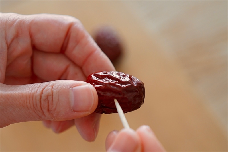 大根おでんに棗を入れました