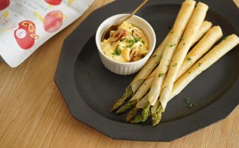 なつめ レシピ  『 アスパラの揚げ春巻き 』